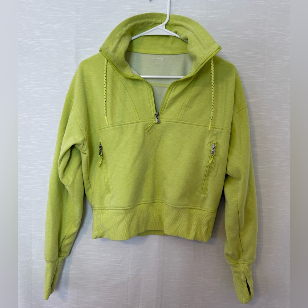 Old Navy Dynamic Fleece Half Zip Sweatshirt - Picture 2 of 4